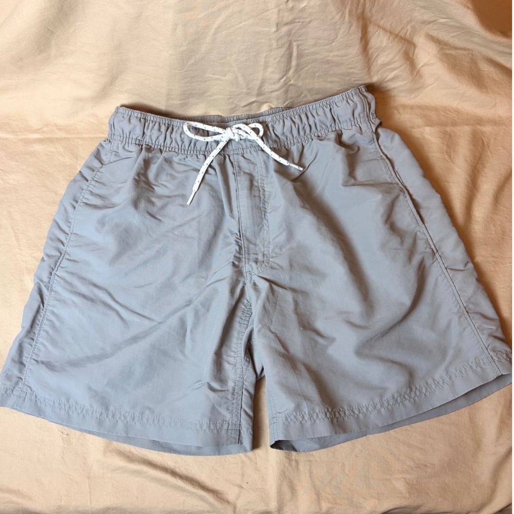 Duluth Trading Co Gray Nylon Outdoor Shorts Womens Medium Elastic Waist Hiking